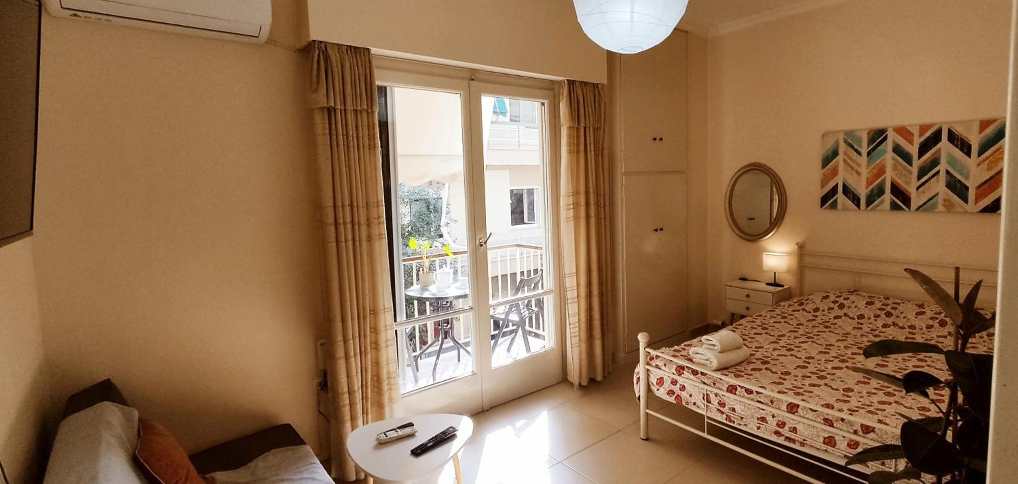 Next To Metro! Bright Apartment With Fully Equipped Kitchen 아테네 외부 사진